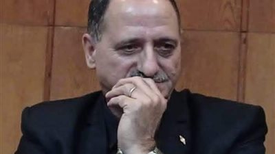 عميد القناديل بكفر الشيخ الشاعر الدكتور جمال مرسى.. رائد الفضاء الإلكتروني