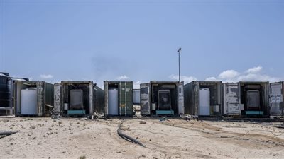 محطات التحلية الإماراتية في رفح تواصل ضخ المياه إلى خان يونس
