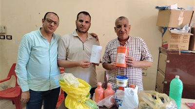 محافظ أسيوط: ضبط مخالفات بـ10 محال لعصير القصب تستخدم مادة كيميائية لتغيير لون العصير