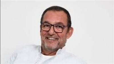 متابعة دقيقة لحالة الفنان محمد مرزبان بعد خضوعه للجراحة 