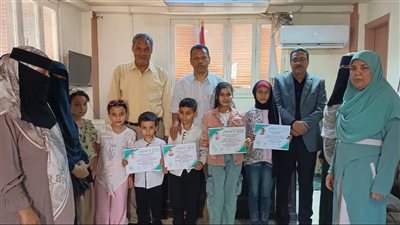 بعد تأهلهم لتصفيات الجمهورية.. تعليم قنا تكرم الفائزين في 