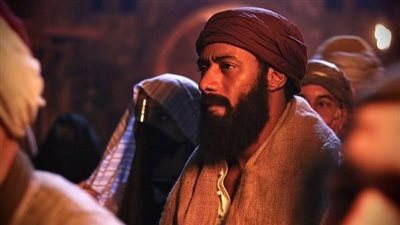 فيلم أسد يكتفي بـ 300 ألفًا بالأمس