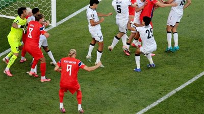 هدف عكسي من أيمن حسين يعمق جراح العراق أمام النرويج في كأس العالم