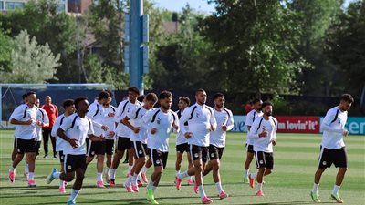 منتخب مصر يتدرب بملعب جونزاجا استعدادا لمباراة نيوزيلندا 