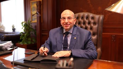 خبراء الضرائب: إعفاء المصانع من الضريبة العقارية أفضل سيناريو أمام الحكومة