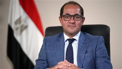 اﻟﺤﻜﻮﻣﺔ ﺗُﺼﺎﻟﺢ ﻣﺠﺘﻤﻊ اﻷﻋﻤﺎل