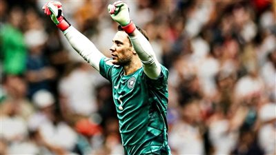 مانويل نوير ينفرد برقم تاريخي في كأس العالم