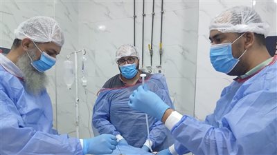 تركيب أنبوبة تغذية معدة بالمنظار لأول مرة لمريضة مسنة في فاقوس المركزي 