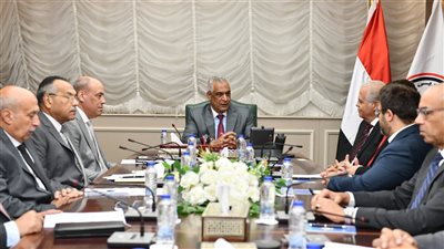  وزير الإنتاج الحربي يلتقي ممثلي Hellenic اليونانية لمتابعة مستجدات التعاون المشترك في مجال الصناعات الدفاعية 