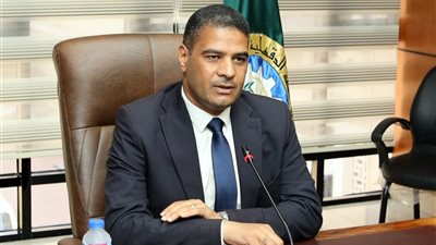 نائب محافظ الدقهلية  يبحث سبل رفع كفاءة الصرف الصحي بالمنطقة الصناعية بجمصة