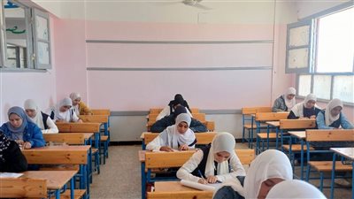 محافظ قنا يعتمد نتيجة الشهادة الاعدادية للفصل الدراسي الثاني 