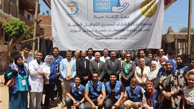 محافظ القليوبية يتفقد أعمال القافلة الطبية المجانية بوحدة البقاشين الصحية بكفر شكر
