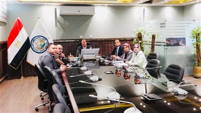 وفد من وزارة الشباب والرياضة يلتقي رئيس هيئة تنمية الصعيد