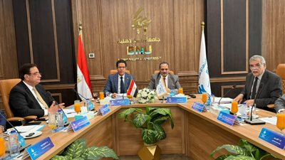 الابتكار والذكاء الاصطناعي في صدارة اجتماع مجلس بنها الأهلية
