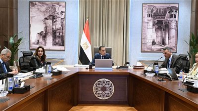 مدبولي يتابع موقف تنفيذ المشروعات الخدمية والتنموية بجنوب سيناء