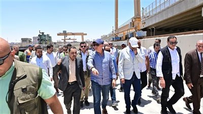 وزير الري يتفقد قناطر أسيوط الجديدة ويؤكد: تخدم 1.60 مليون فدان وتعزيز إدارة المياه