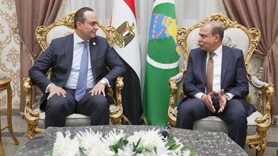 محافظ المنيا يستقبل مجلس إدارة الهيئة العامة للرعاية الصحية