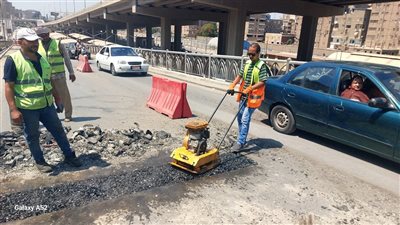محافظ الجيزة يتابع أعمال صيانة ورفع كفاءة ورصف كوبري أرض اللواء