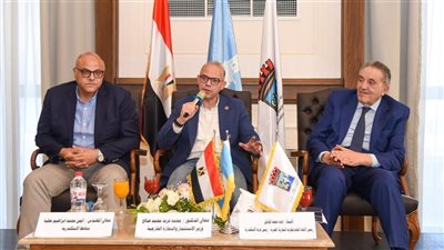 الغرفة التجارية تؤكد أهمية الشراكة مع الحكومة لتعزيز الاستثمار وزيادة الصادرات