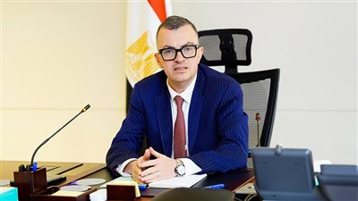 خطة تنموية تعتمد على الصحة والتعليم والاستثمارات الحكومية