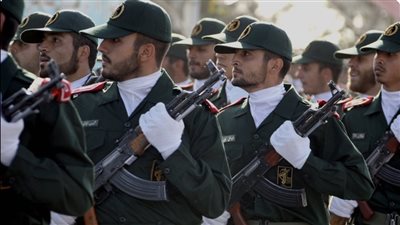 الحرس الثوري الإيراني: دمرنا 85 موقعًا عسكريًا أمريكيًا في الكويت والبحرين