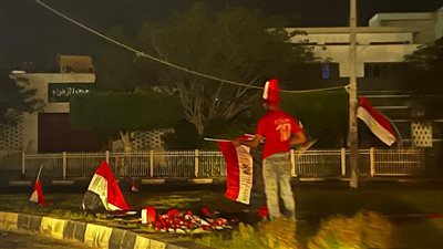  أعلام مصر تزين ميادين الإسماعيلية دعمًا للمنتخب الوطني