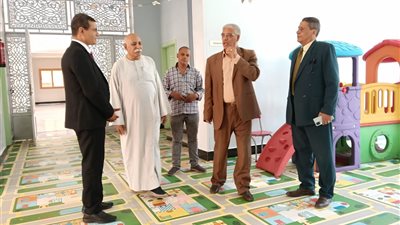  وكيل تعليم قنا يتفقد مدرسة سان ستيفن الخاصة للغات بتعليم قوص