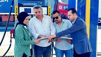 ضبط 4 محطات وقود بإيتاي البارود لتصرفها في أكثر من 55 ألف لتر من السولار والبنزين بالمخالفة