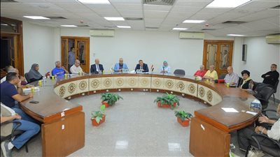 ملفات نقابية ومهنية وخدمية على طاولة 
