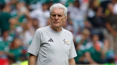 بعد إنجازات تاريخية.. هوجو بروس يقرر إنهاء مشواره مع منتخب جنوب أفريقيا