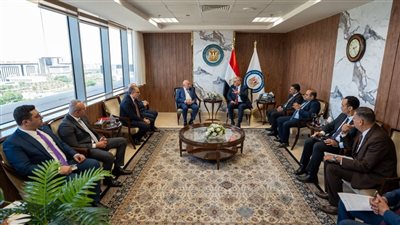 وزير البترول يبحث مع شركة آفاق للتعدين خطط التوسع في استكشاف وإنتاج الذهب