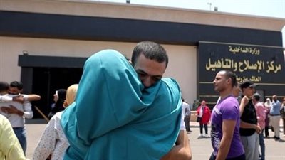 الإفراج عن 1834 نزيلاً من نزلاء مراكز الإصلاح بمناسبة ذكرى 30 يونيو.. فيديو