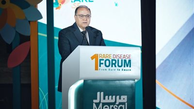 الغمراوي يؤكد توطين صناعة أدوية الأمراض النادرة ركيزة لتحقيق الأمن الدوائي