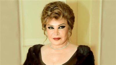 صفية العمري عن غيابها بالساحة الفنية: لن أقبل بعمل يقلل من تاريخي الفني