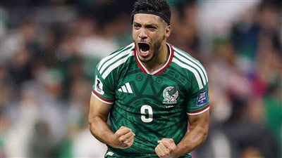 كابوس خيمينيز يهدد حلم إنجلترا في كأس العالم 