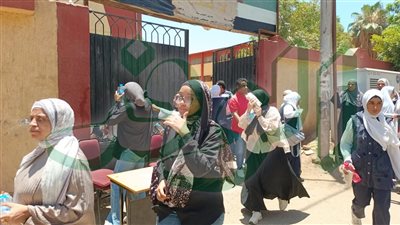 الثانوية العامة 2026| إصابة طالبة بإغماء داخل لجنة امتحان 