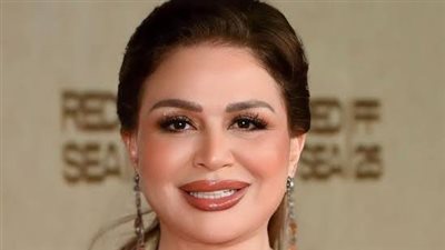 إلهام شاهين تغازل جمهورها في السينما بفيلمين (تفاصيل)