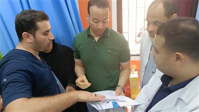 وكيل صحة البحيرة يفاجئ مستشفى أبو المطامير.. ويرصد ملاحظات عاجلة