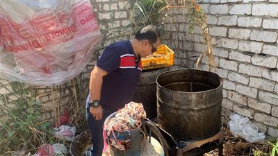 بالصور ..تفاصيل ضبط طن و350 كجم دواجن داخل مجزر غير مرخص بالمحلة 