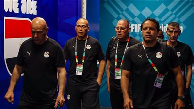 وصول لاعبي منتخب مصر إلى ملعب المباراة استعدادًا لمواجهة أستراليا.. صور