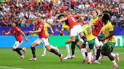  حارس أستراليا يحرم منتخب مصر من هدف قاتل