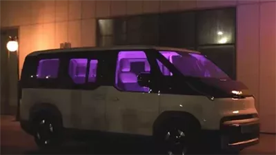 تطوير نظام لتعقيم مقصورة السيارات بالأشعة فوق البنفسجية