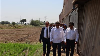 محافظ القليوبية ورئيس الهيئة القومية للأنفاق يتفقدان مسار مشروع مد الخط الثاني لقليوب