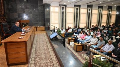 محافظ الغربية يناشد واضعي اليد بسرعة التقدم بطلبات تقنين الأراضي 