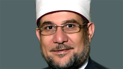 مختار جمعة: «الطبطبة» على المريض ورفع معنوياته جزء من رحلة العلاج