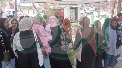 شكاوى من صعوبة امتحان اللغة الإنجليزية بالثانوية العامة والطلاب: 