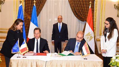 وزير الخارجية يشهد مراسم التوقيع على إعلان النوايا للتعاون في مجال الهجرة