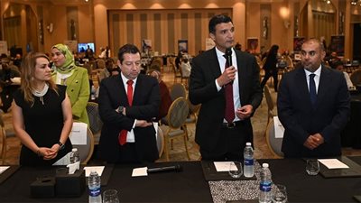 وزير الصناعة يفتتح الدورة الثالثة من معرض Egypt Power Show (EPS) ويتفقد أجنحة الشركات المشاركة