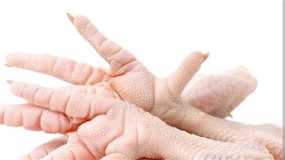 فوائد تناول أرجل الدجاج.. قيمة غذائية عالية ومنافع صحية