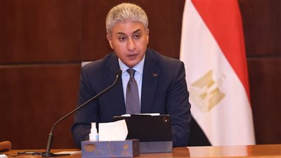 وزير السياحة: 